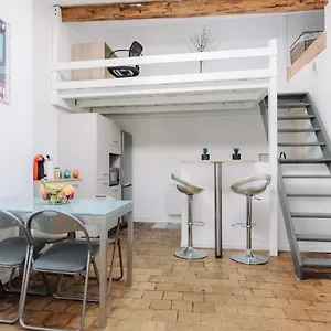  Apartment Bnbgones - Le Saint Vincent- Hypercentre Wifi Netflix France