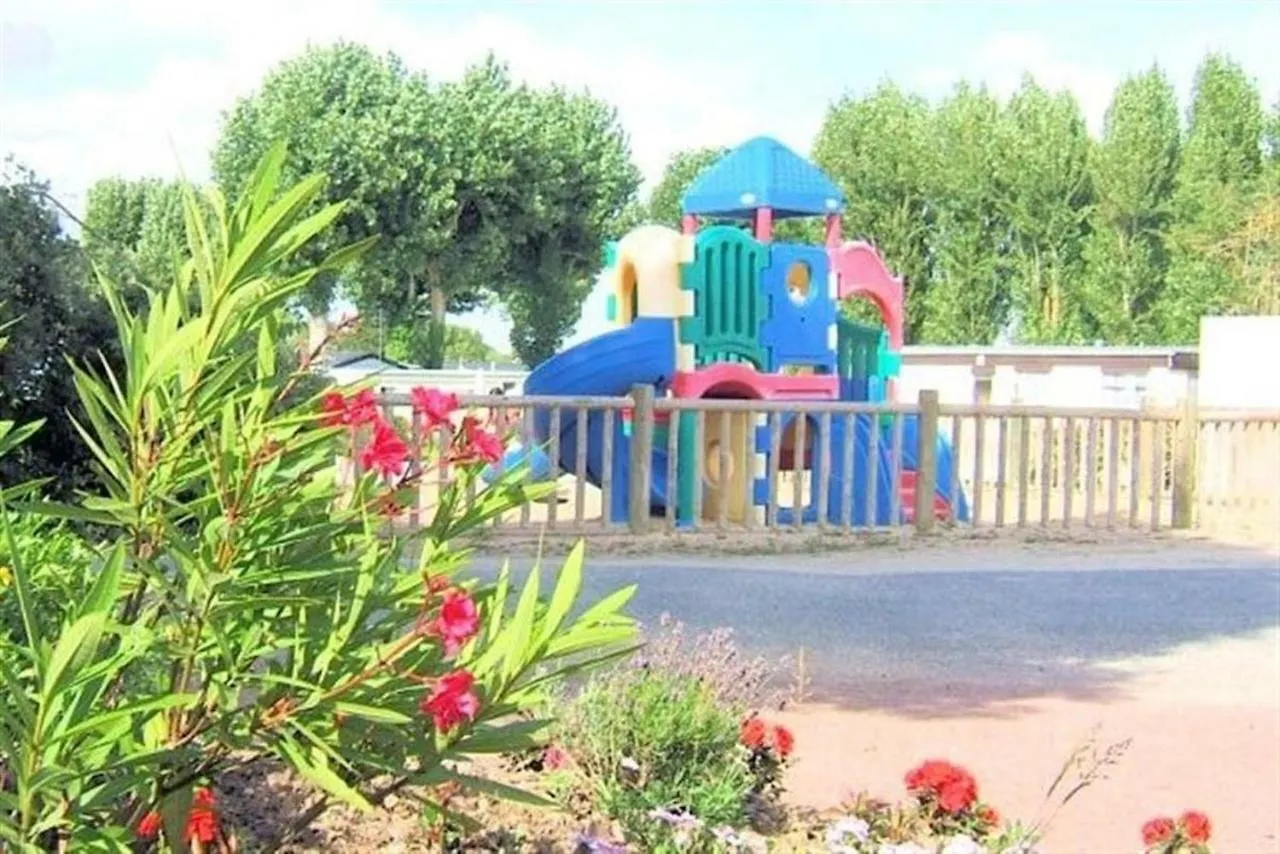 Campsite L'Eden Vacances Biot